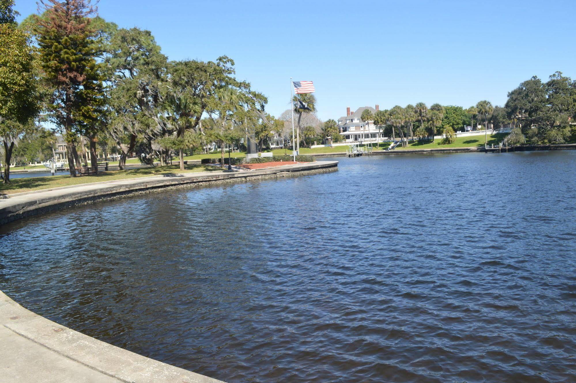 Tarpon Inn Tarpon Springs Kültér fotó